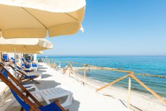 sandomenicoresort_spiaggia_9.jpg